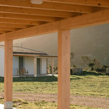 Feriegård New Sea View Sardinia, Bedda Ista *