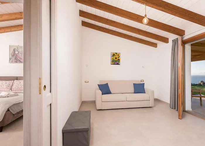 New Sea View Sardinia, Bedda Ista Farm stay